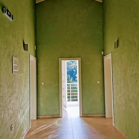 Holiday home Ferienhaus In Mit Beheiztem Whirlpool *